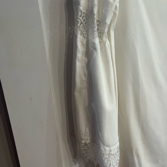 Women’s cream long top - Picture 4 of 5